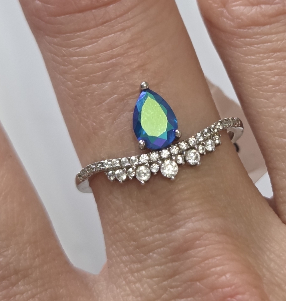 NWT Charmed Aroma Blue Aurora Crown Ring Size 8 Fairycore Mermaidcore